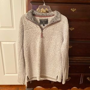 True grit pullover